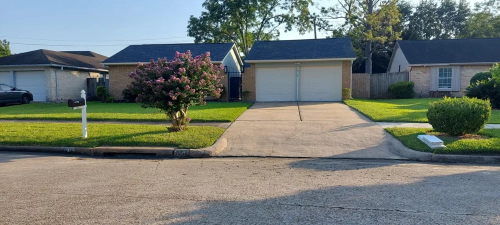 1618 Thornbrook Drive Missouri City, TX 77489