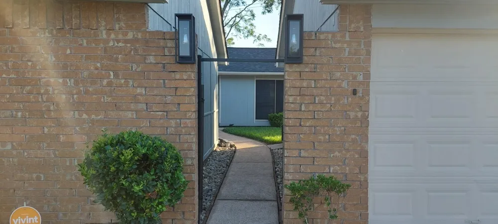 1618 Thornbrook Drive Missouri City, TX 77489