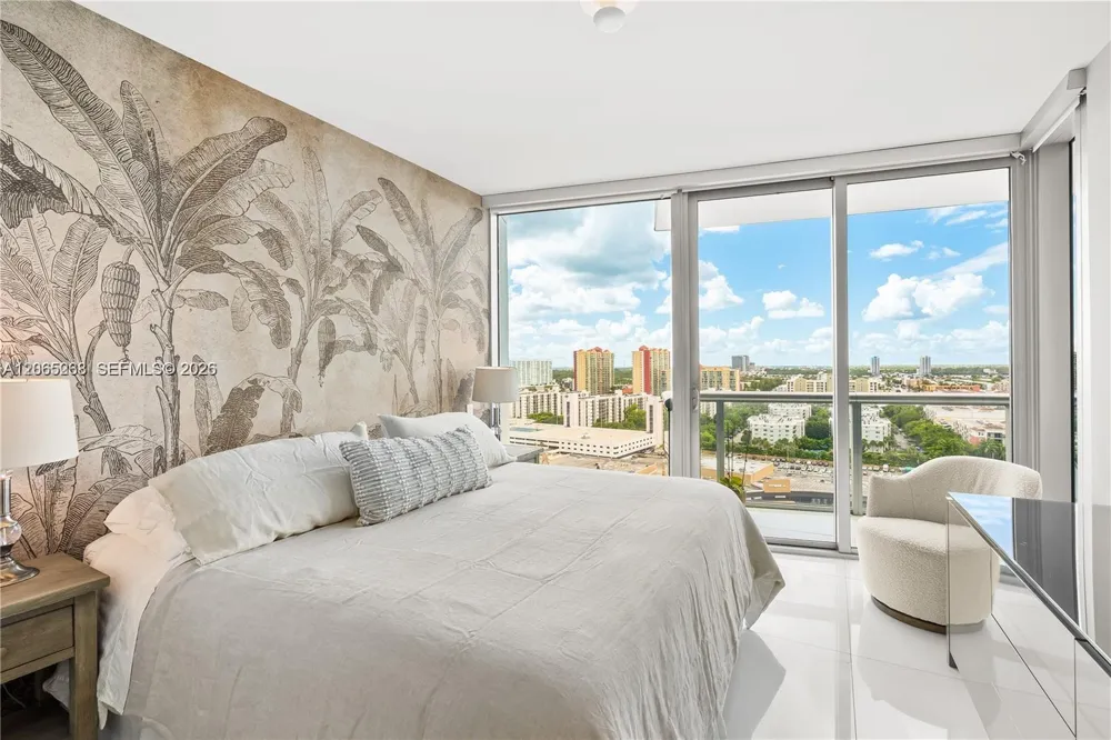 17001 Collins Ave #1908 Sunny Isles Beach, FL 33160