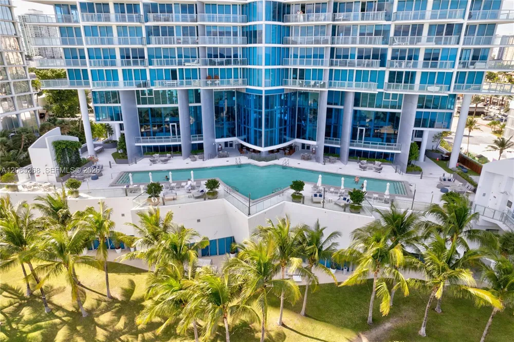 17001 Collins Ave #1908 Sunny Isles Beach, FL 33160