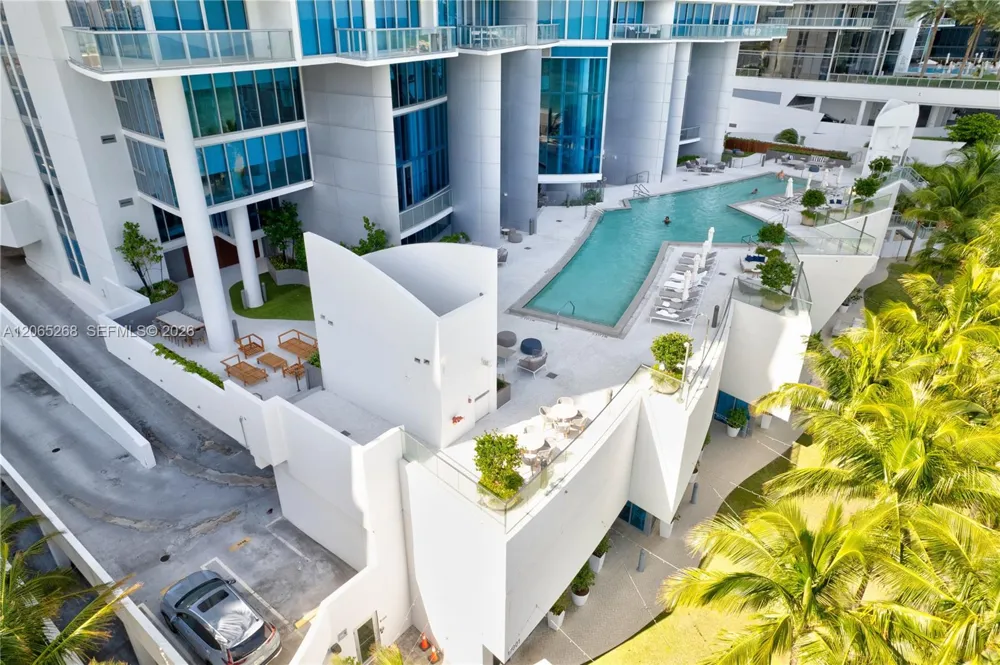 17001 Collins Ave #1908 Sunny Isles Beach, FL 33160