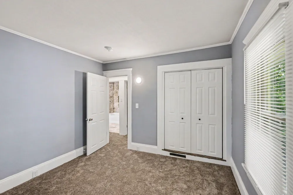 113 E Robinson Street Jackson City, MI 49203
