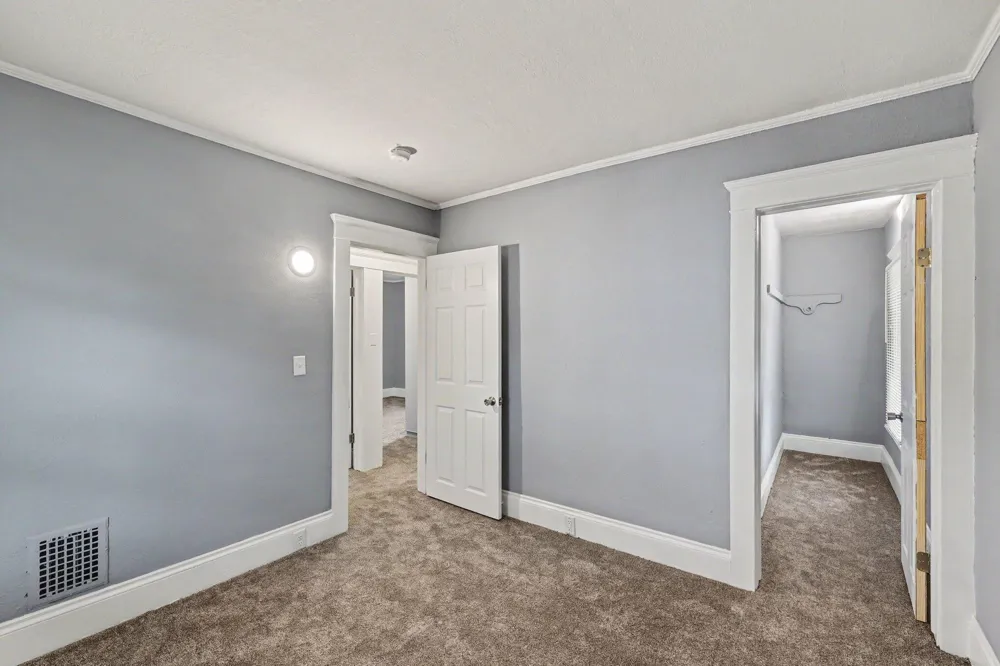 113 E Robinson Street Jackson City, MI 49203