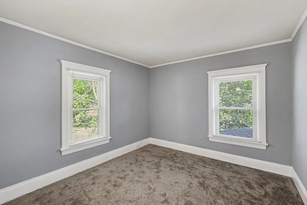 113 E Robinson Street Jackson City, MI 49203
