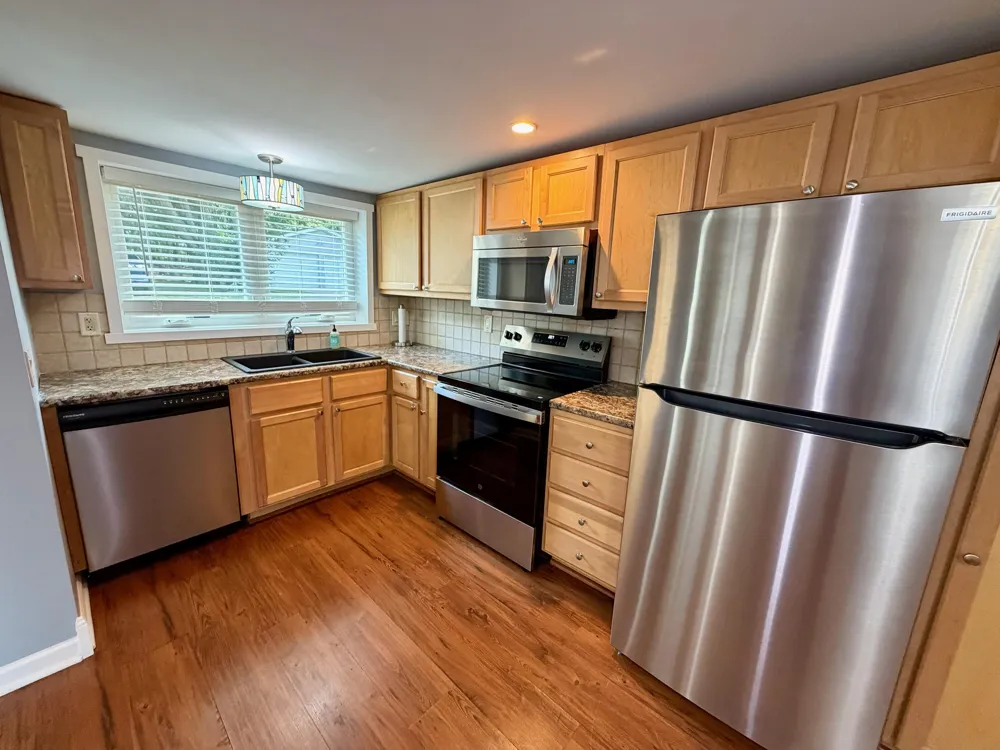 8980 Loveless Drive NE Courtland Township, MI 49341