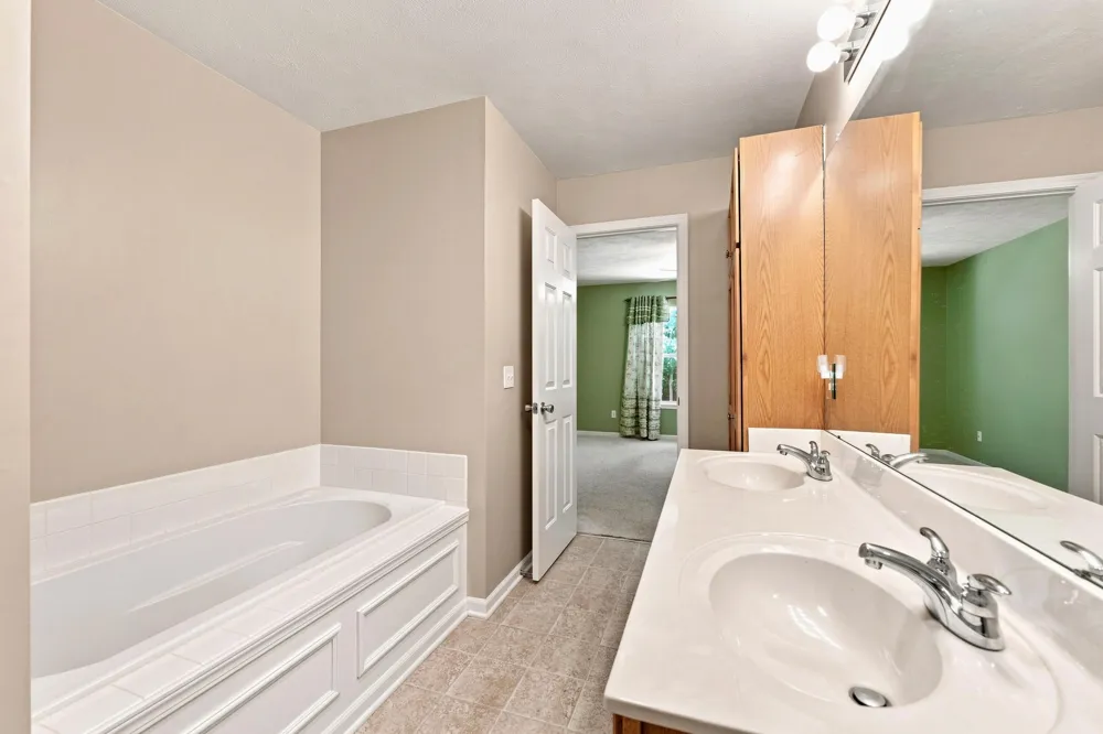 1364 Tanager Lane Oshtemo Charter Township, MI 49009