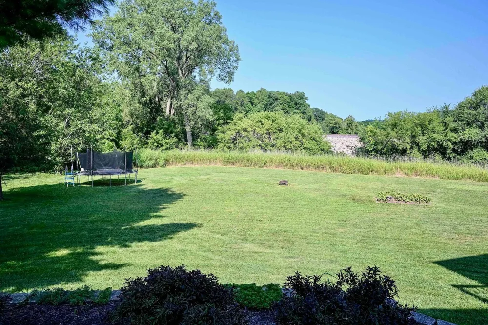 1265 Sherry Drive Minnesota City, MN 55959