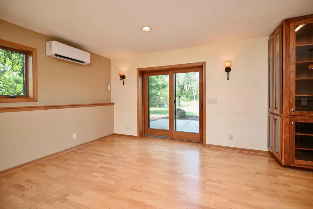 1265 Sherry Drive Minnesota City, MN 55959