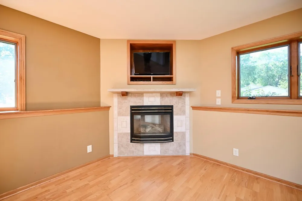 1265 Sherry Drive Minnesota City, MN 55959