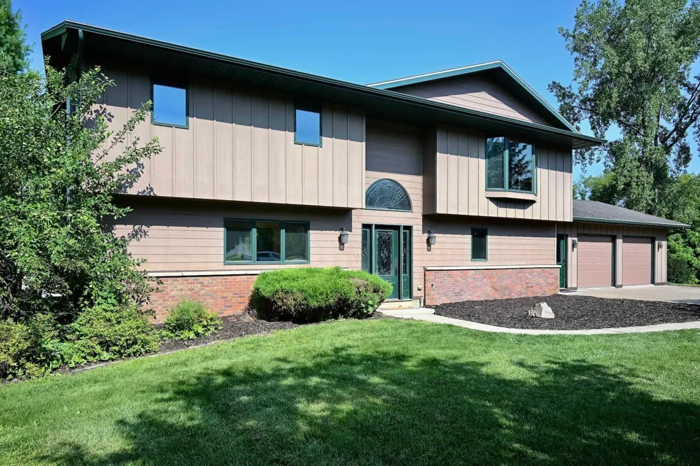 1265 Sherry Drive Minnesota City, MN 55959