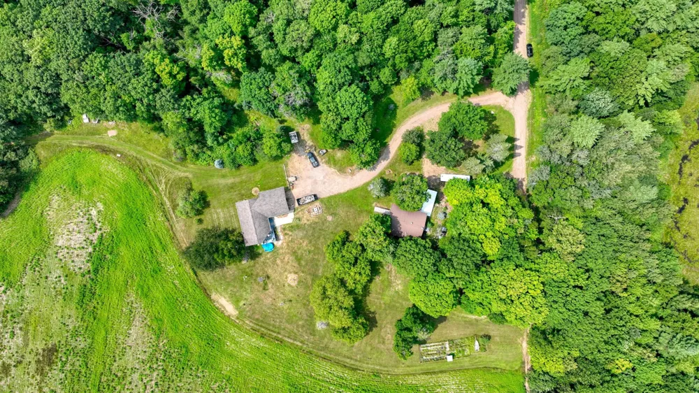 N1395 Grouse Road Sarona, WI 54870
