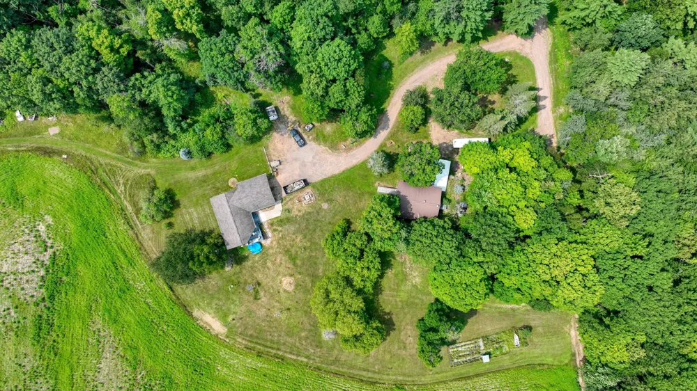 N1395 Grouse Road Sarona, WI 54870
