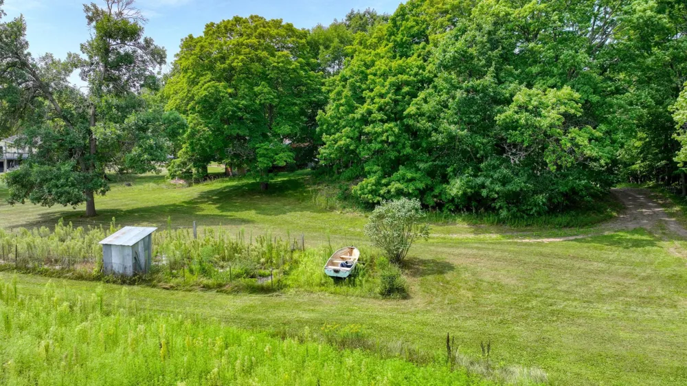 N1395 Grouse Road Sarona, WI 54870