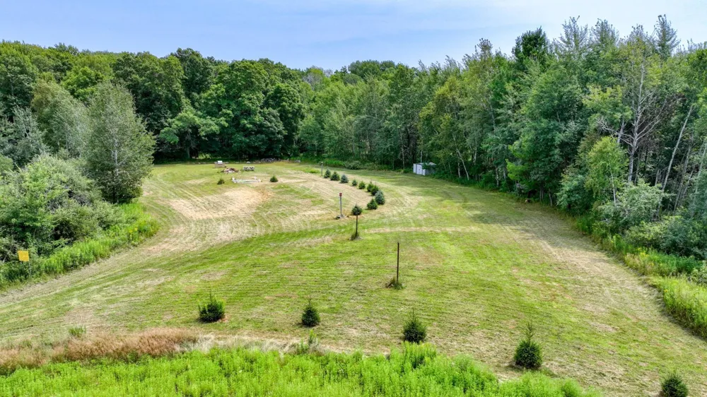 N1395 Grouse Road Sarona, WI 54870