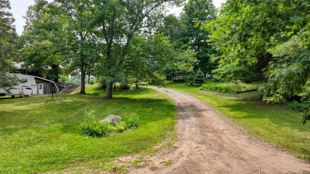 N1395 Grouse Road Sarona, WI 54870