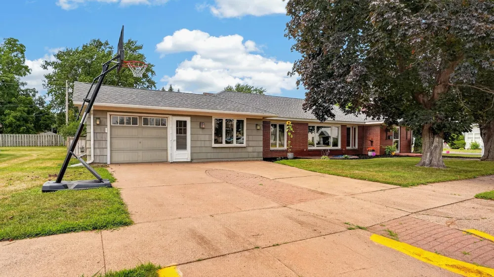 305 7th Street SW Pine City, MN 55063