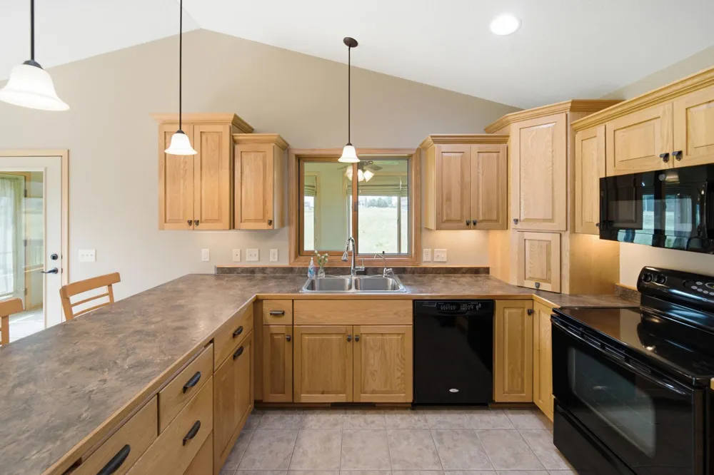 1407 Woodland Way Lake City, MN 55041