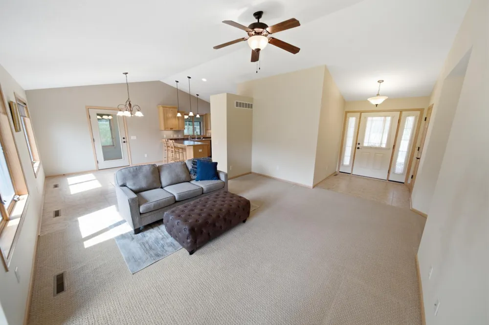 1407 Woodland Way Lake City, MN 55041