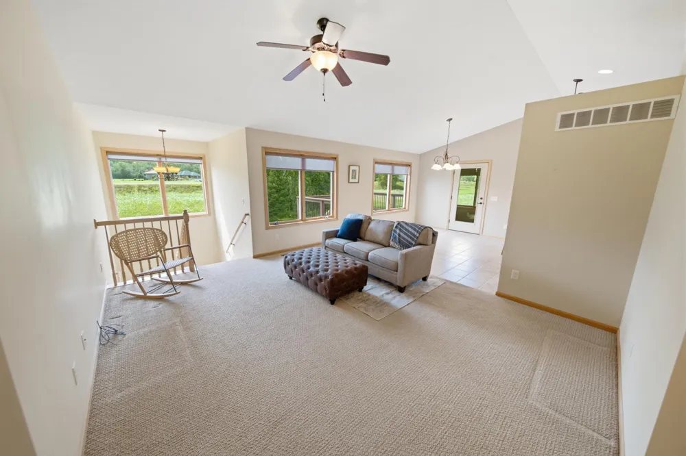 1407 Woodland Way Lake City, MN 55041