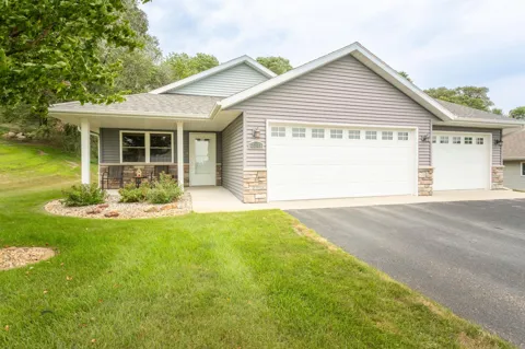 2211 Ridgedale Drive SE