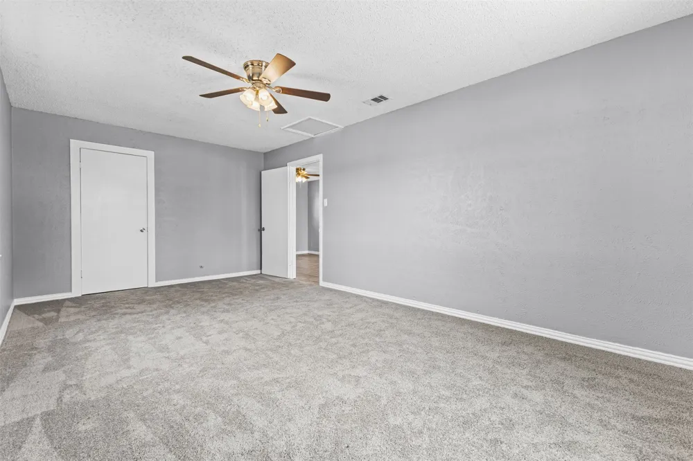 116 Highland Drive Ennis, TX 75119