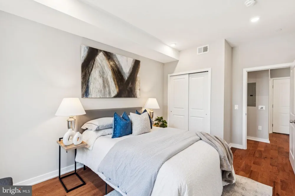 203 HAVERFORD AVENUE #203 Narberth, PA 19072