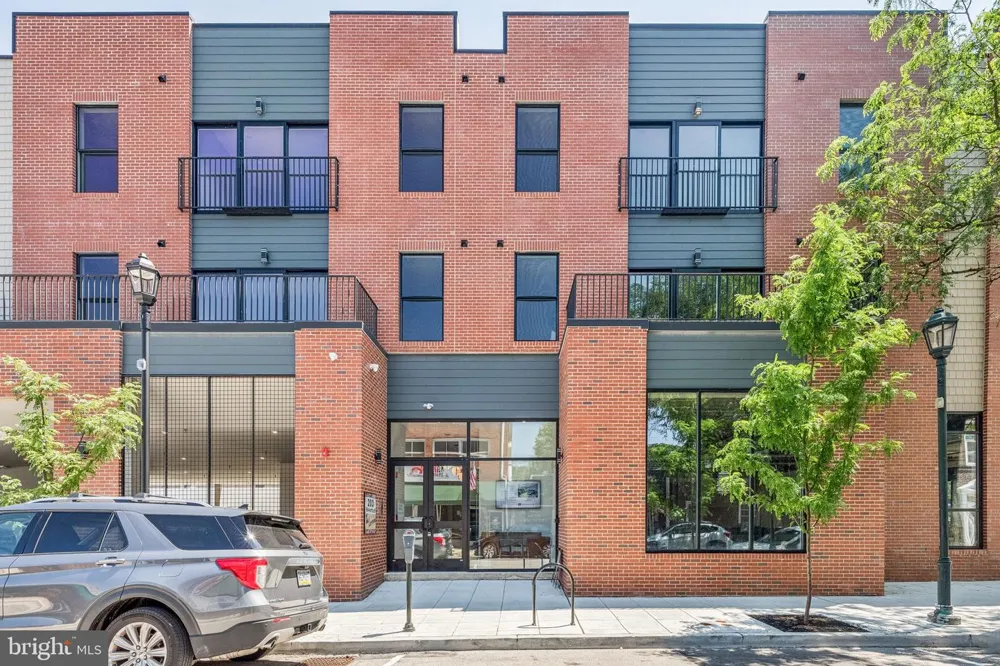 203 HAVERFORD AVENUE #203 Narberth, PA 19072