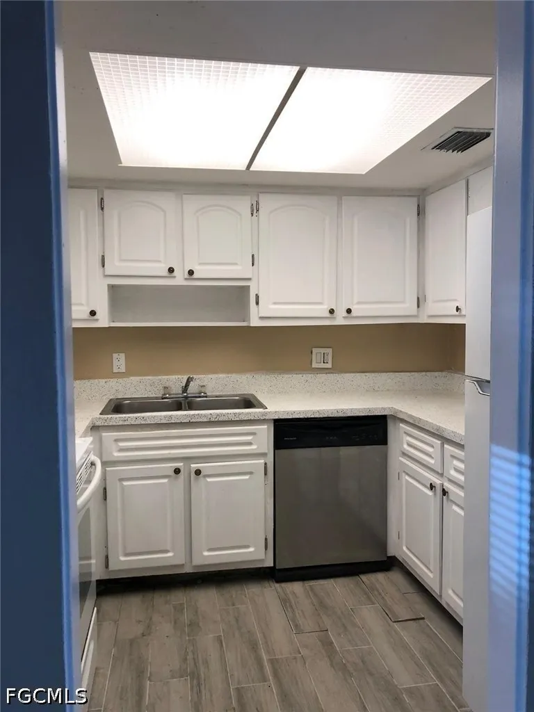 Maravilla Avenue #416 Fort Myers, FL 33901