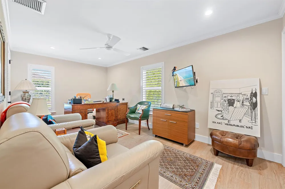 11785 Lake Shore Place North Palm Beach, FL 33408