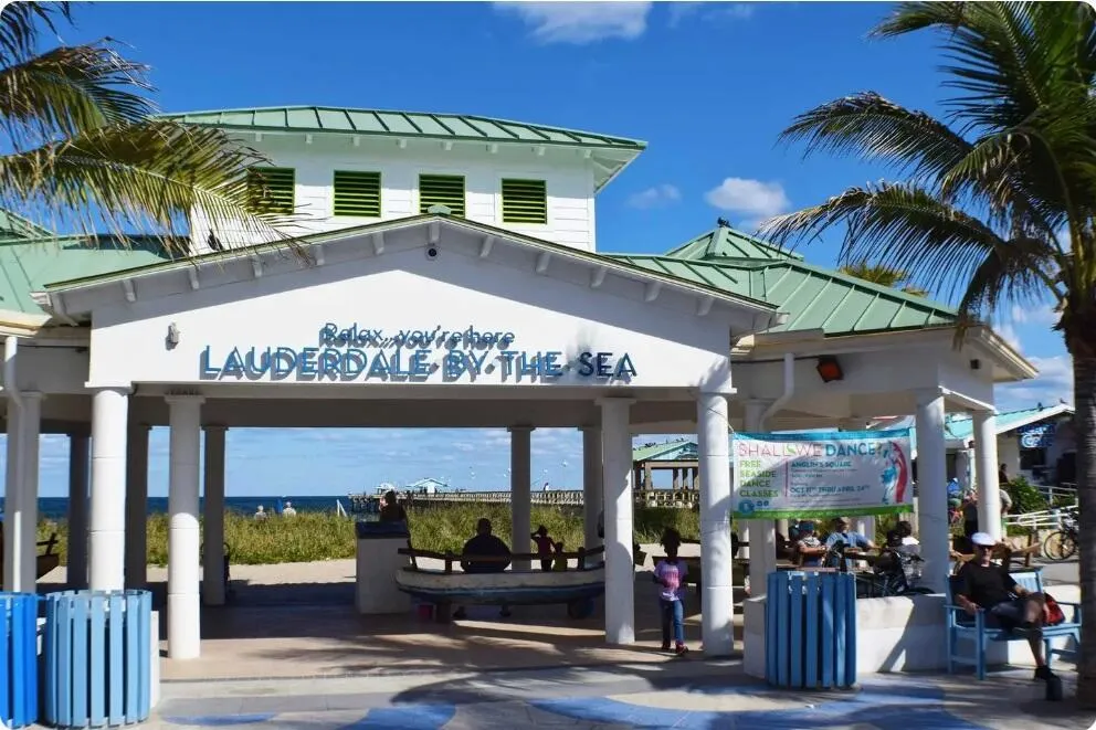 4411 E TRADEWINDS AVENUE #A-B Lauderdale By The Sea, FL 33308