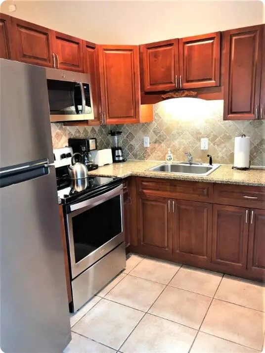 4411 E TRADEWINDS AVENUE #A-B Lauderdale By The Sea, FL 33308