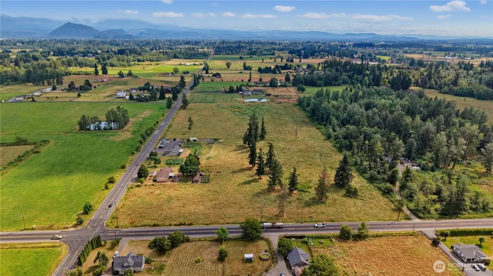 40127 244th Avenue SE Enumclaw, WA 98022
