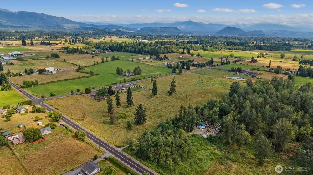 40127 244th Avenue SE Enumclaw, WA 98022