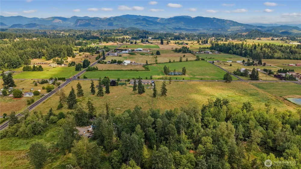 40127 244th Avenue SE Enumclaw, WA 98022