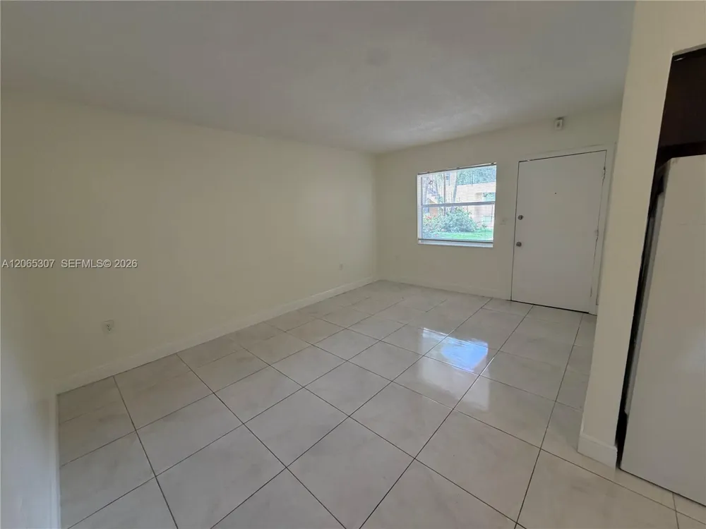 16150 NE 19th Ct #2 North Miami Beach, FL 33162