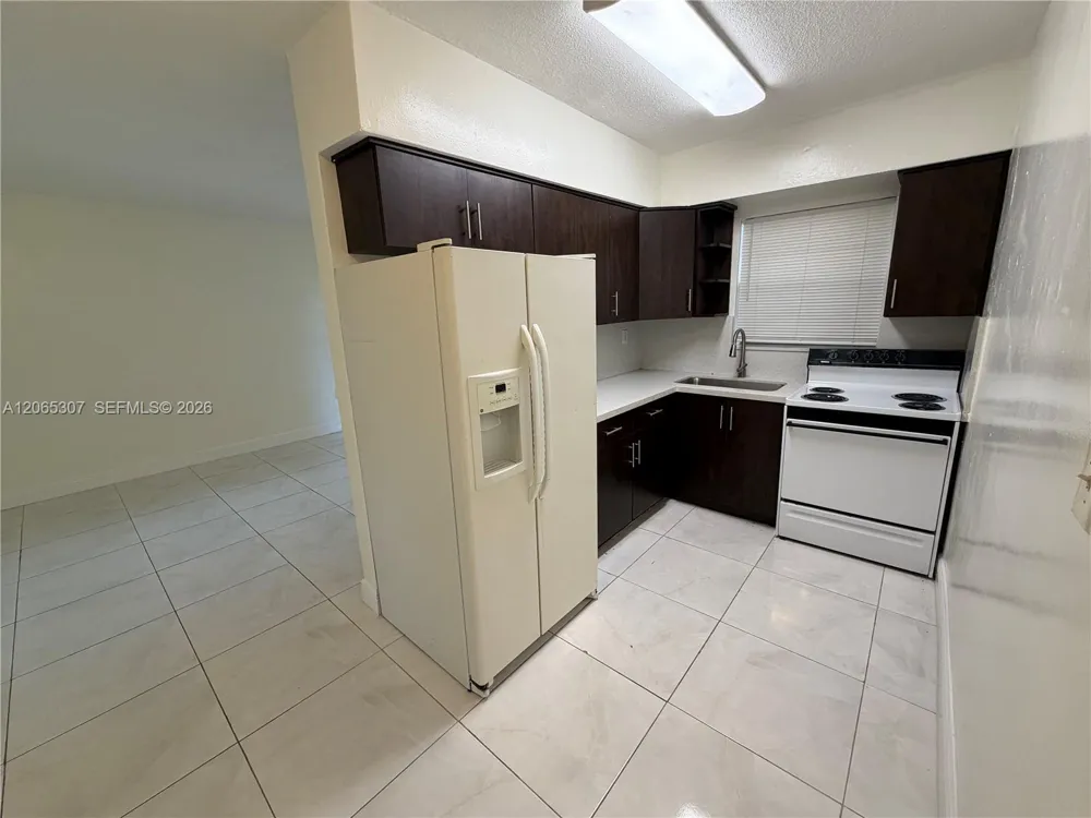 16150 NE 19th Ct #2 North Miami Beach, FL 33162