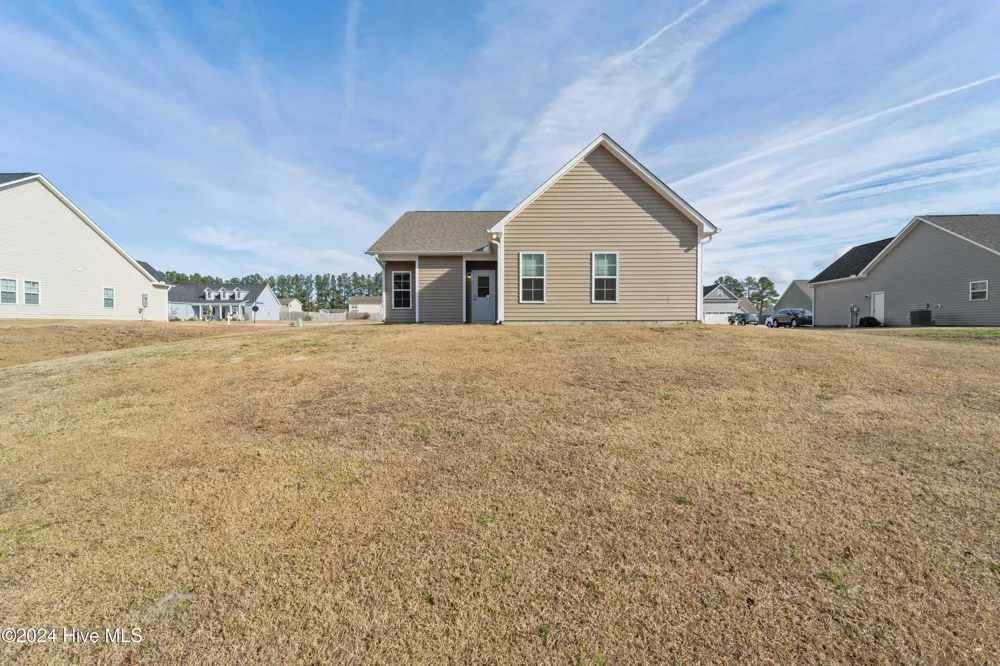 125 Pembury Way Richlands, NC 28574