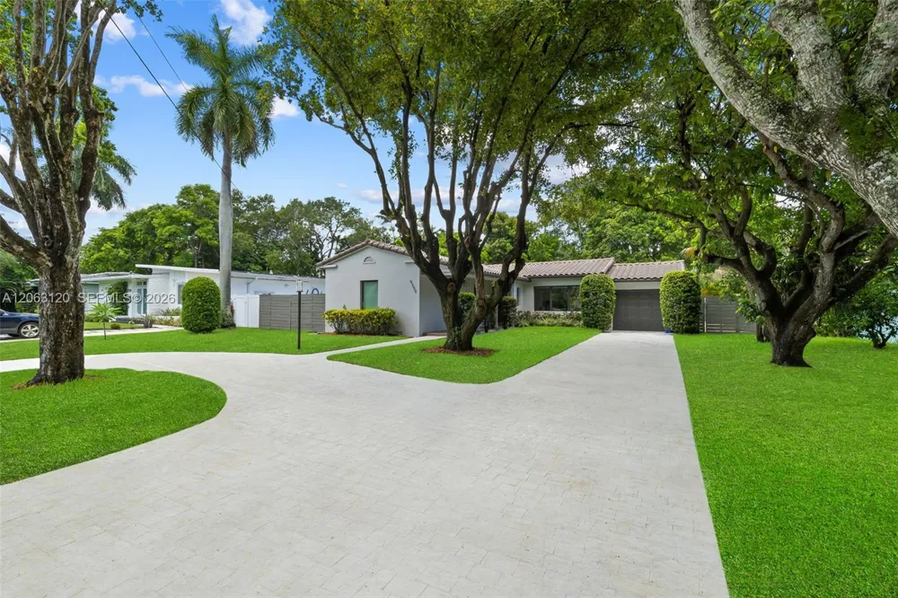 9350 NE 9th Place Miami Shores, FL 33138