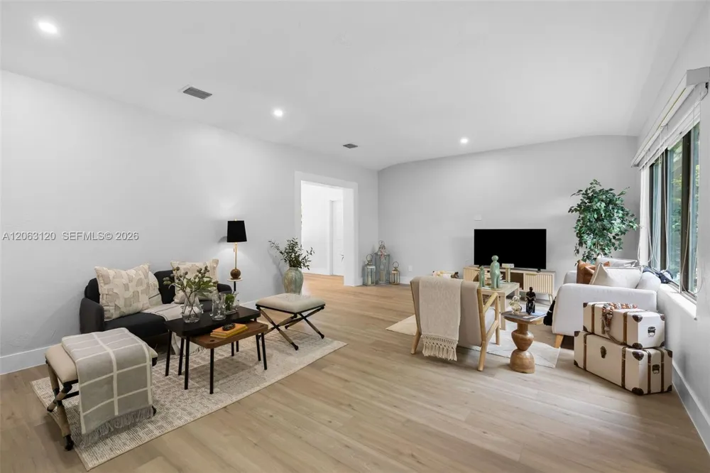 9350 NE 9th Place Miami Shores, FL 33138
