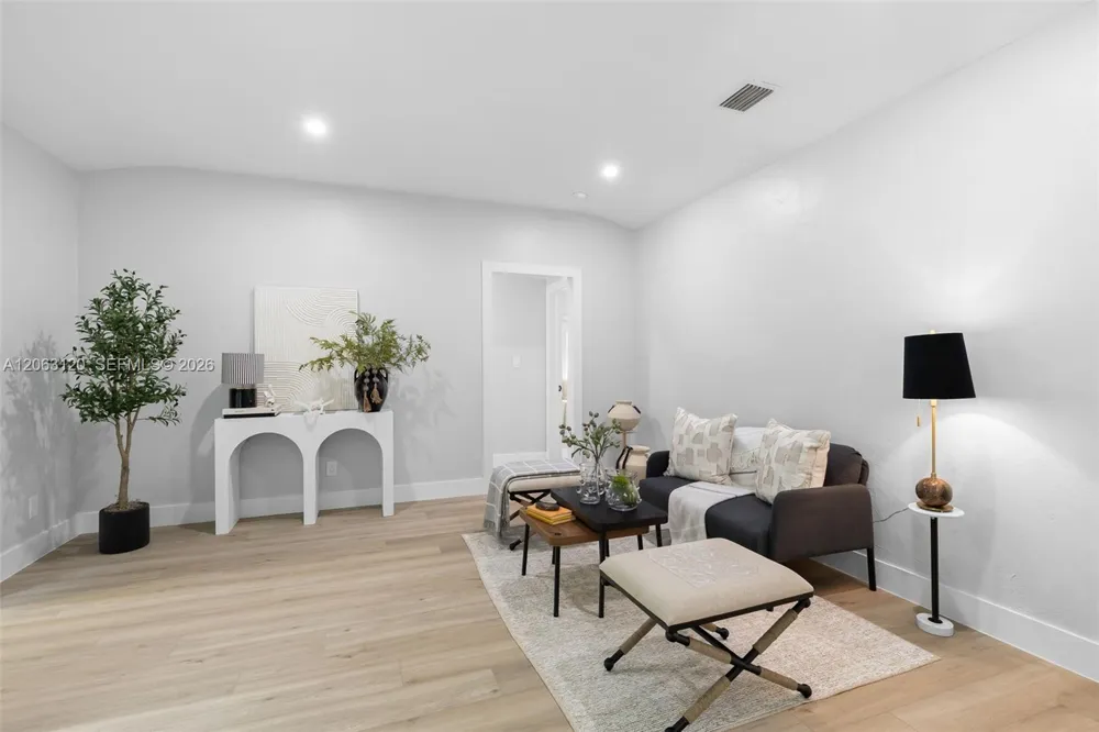 9350 NE 9th Place Miami Shores, FL 33138
