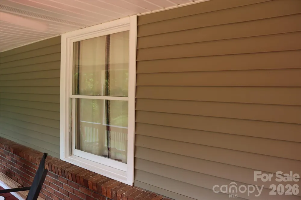 9 Wooded Valley Lane Burnsville, NC 28714
