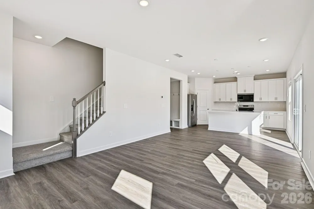 2306 Snapdragon Court Stanley, NC 28164