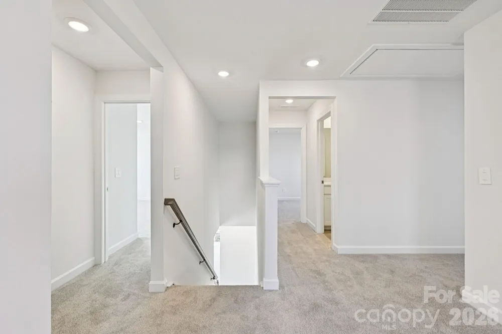 2306 Snapdragon Court Stanley, NC 28164