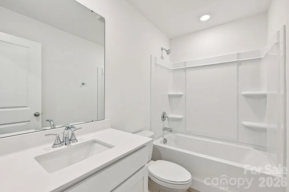 2306 Snapdragon Court Stanley, NC 28164