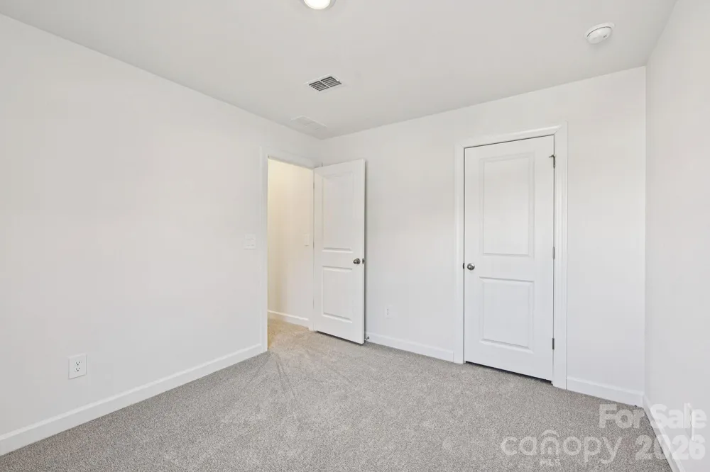 2306 Snapdragon Court Stanley, NC 28164