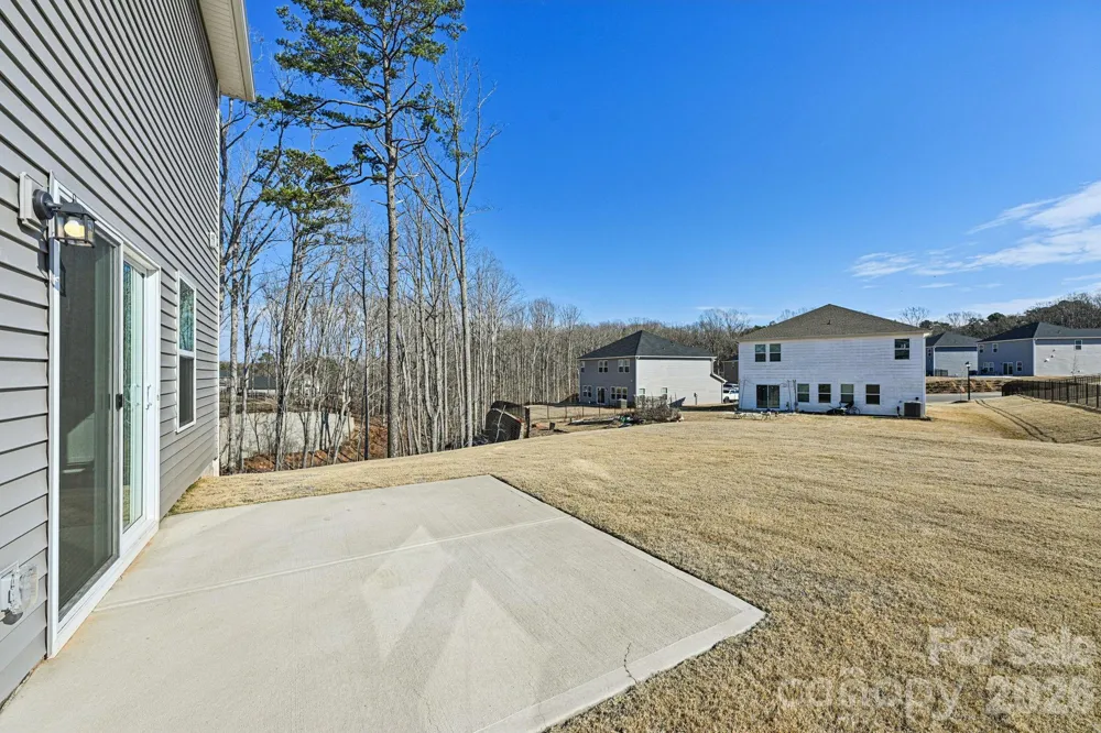 2306 Snapdragon Court Stanley, NC 28164