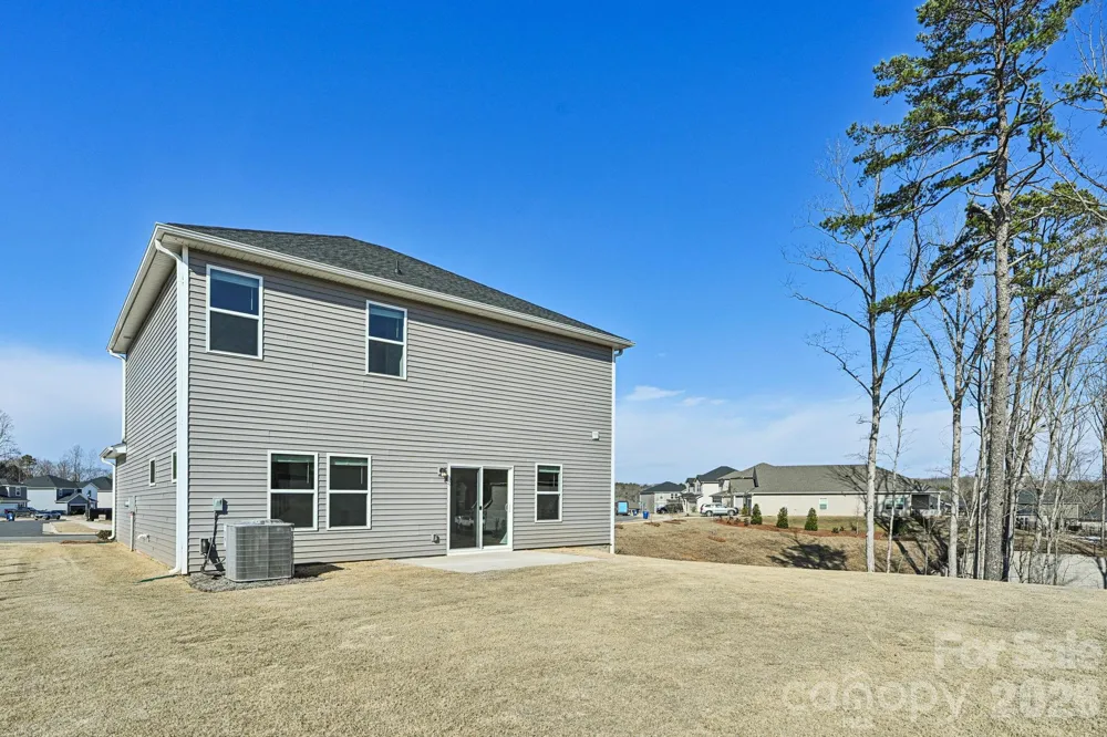 2306 Snapdragon Court Stanley, NC 28164