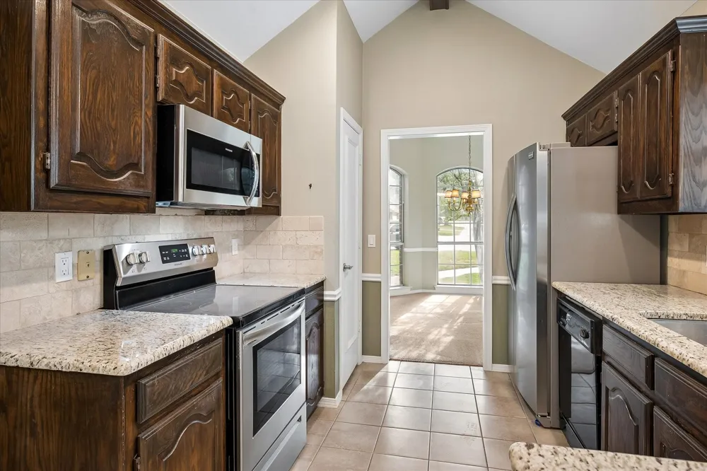 2201 Pendleton Lane Flower Mound, TX 75028