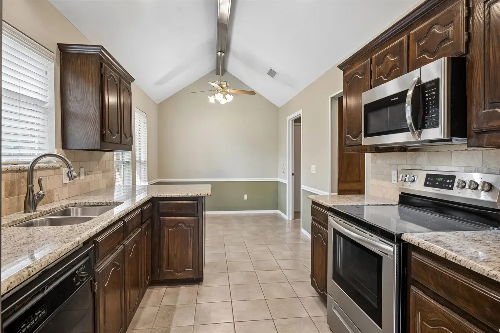 2201 Pendleton Lane Flower Mound, TX 75028