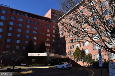 1121 ARLINGTON BOULEVARD #1011